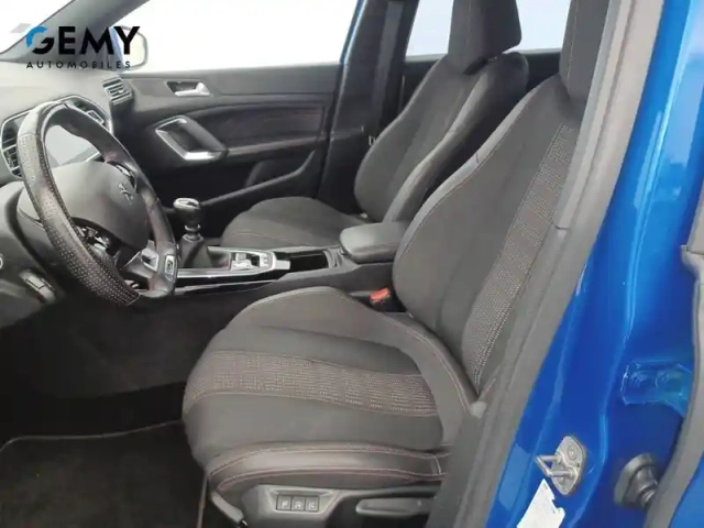 Peugeot 308 sw puretech 130ch s&amp;s bvm6 — photo 9