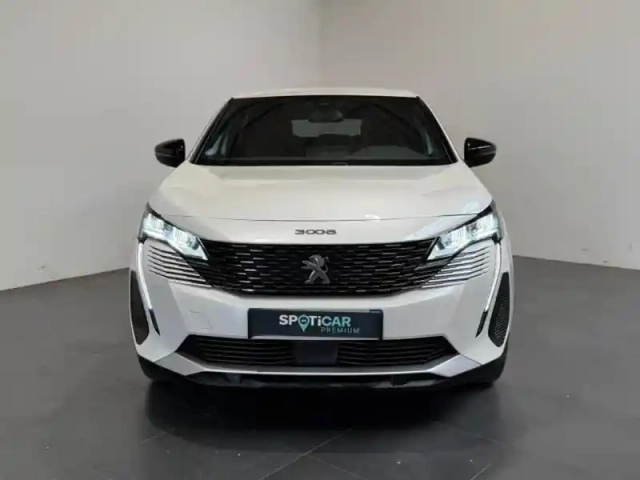 Peugeot 3008 plug-in hybrid 225ch allure pack e-eat8 — photo 2