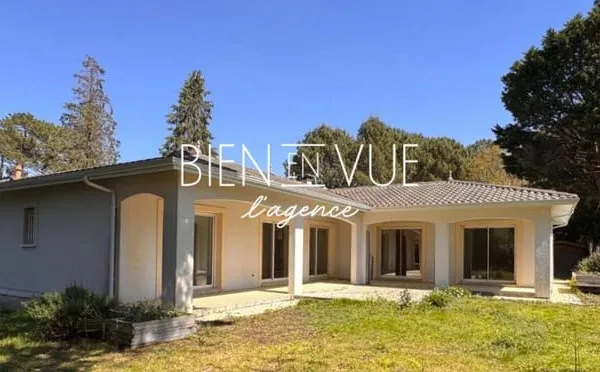 Maison de plain-pied 5 pièces 150 m²