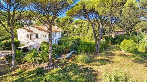 Villa 12 pièces 320 m²