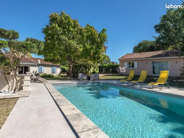 Maison 7 pièces 145 m²
