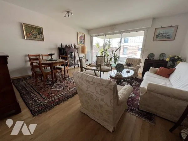 Appartement 5 pièces 97 m²