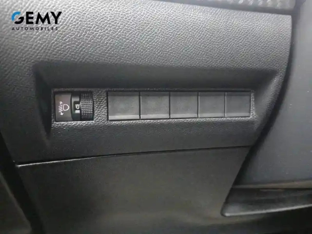Peugeot 2008 puretech 130 s&amp;s eat8 — photo 42