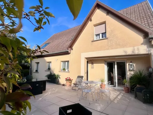Maison 6 pièces 180 m²