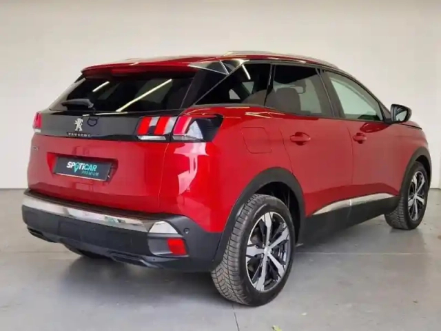 Peugeot 3008 1.2 puretech 130ch allure s&amp;s — photo 3