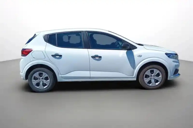 Dacia Sandero eco-g 100 - 22 — photo 7
