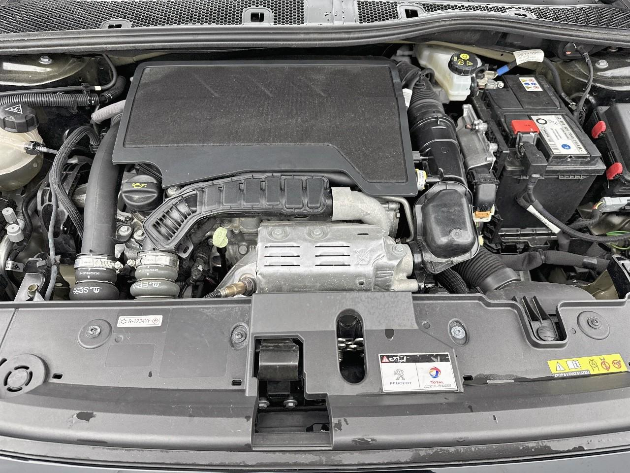Peugeot 208 puretech 100 s&s eat8 allure pack — photo 13