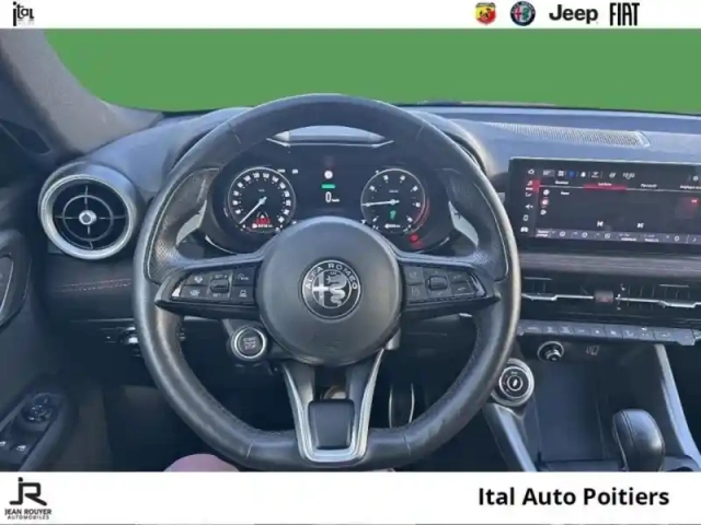 Alfa Romeo Tonale 1.3 phev 280ch veloce at6 e-q4 — photo 8