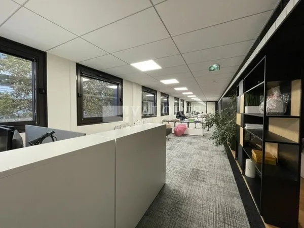 BUREAUX à LOUER