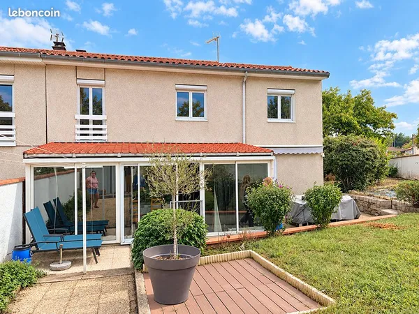Maison 6 pièces 130 m²