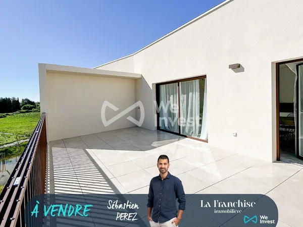 DERNIER ETAGE - APPARTEMENT T4 AVEC TERRASSE - MAUGUIO