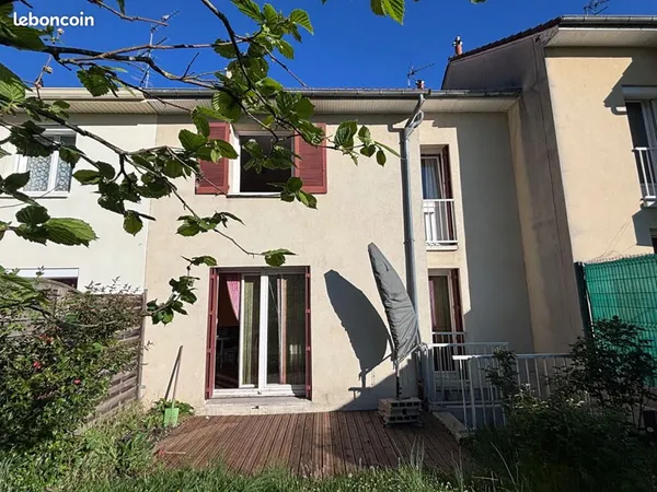 Maison 4 pièces 97 m²