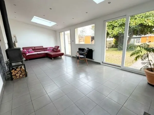 Maison 5 pièces 110 m²