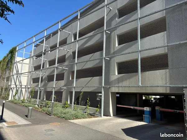 Parking à louer Résidence Moulins Becker