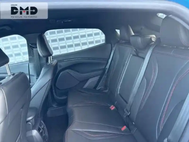 Ford Mustang mach-e 294ch extended range 91kwh premium propulsion — photo 10