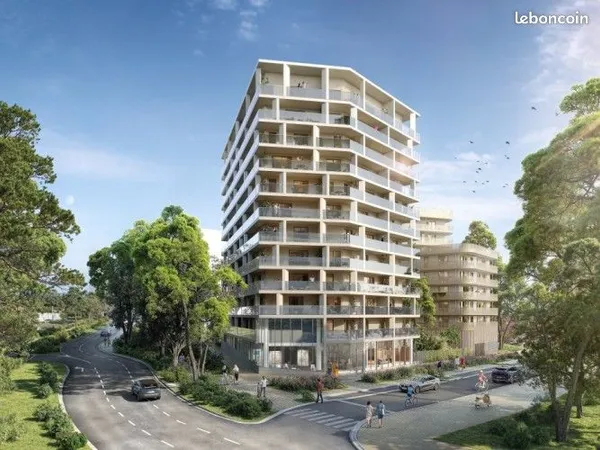 Local commercial 140 m²