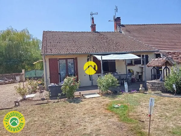Maison mitoyenne d'un côté
