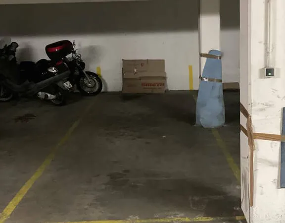 Garage/Parking