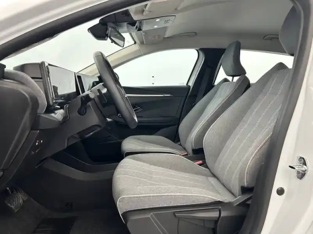 Renault Megane e-tech ev60 220 ch optimum charge — photo 18