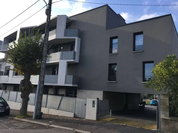Parking 18 m²