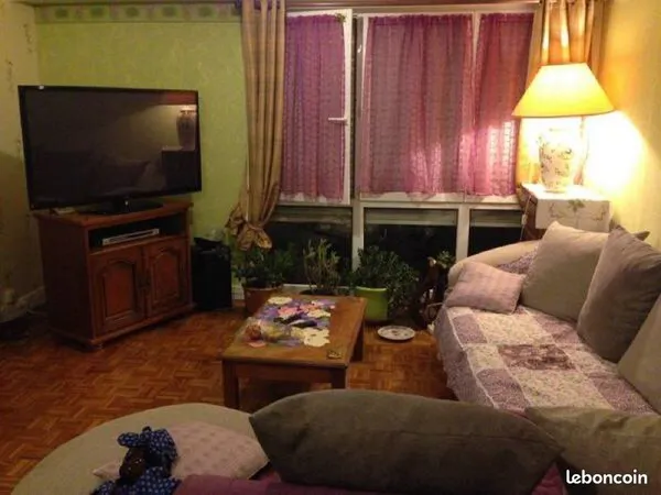 Colocation chambre privée