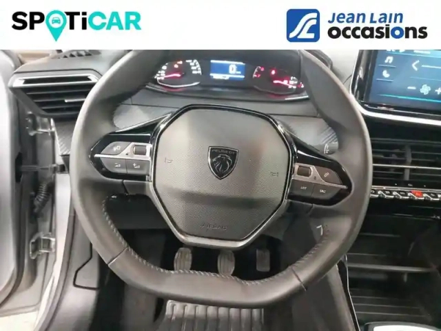 Peugeot 208 100 s&amp;s bvm6 — photo 9