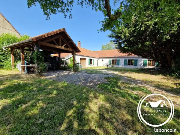 Longère 4 pièces 138 m²