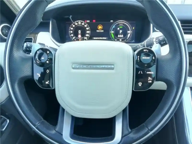 Land Rover Range Rover mark ix p400e phev 2.0l 404ch — photo 17