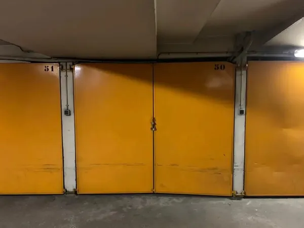BOX fermé