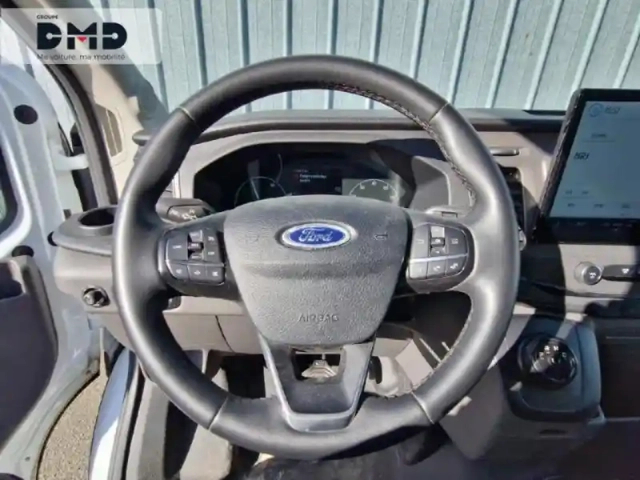 Ford Transit 2t fg pe 350 l2h2 135 kw batterie 75/68 kwh trend business — photo 7