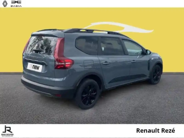 Dacia Jogger 1.0 tce 110ch extreme 7 places -24 — photo 12