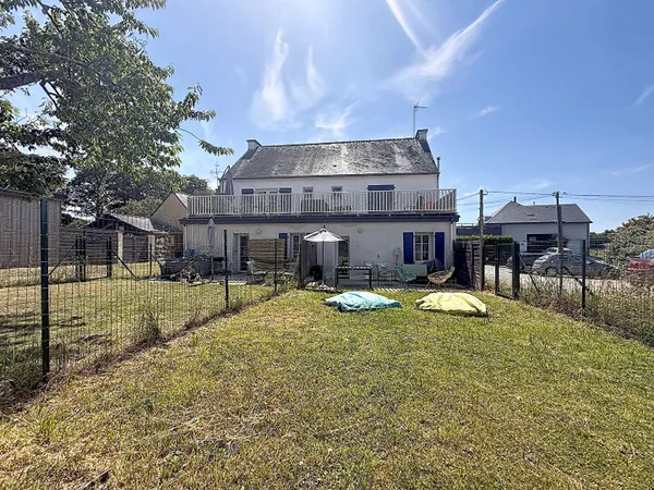 À VENDRE ? IMMEUBLE DE RAPPORT À LA TRINITÉ-SURZUR !!!
