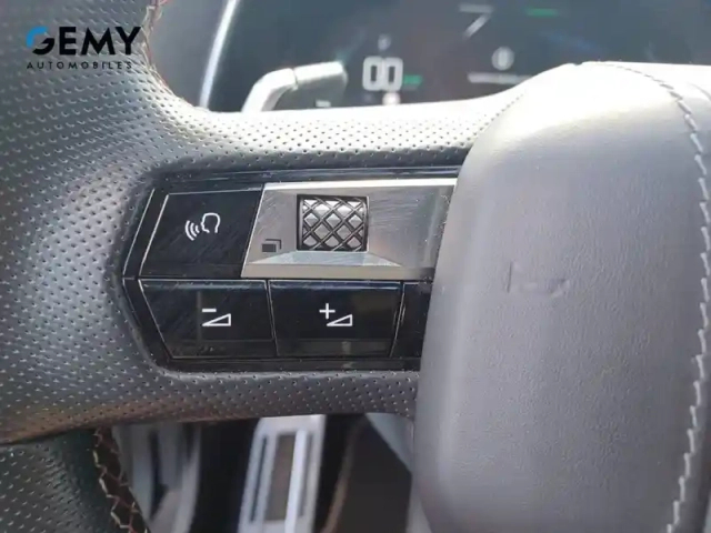 Ds Ds 7 ds7 crossback hybride e-tense 225 eat8 — photo 17