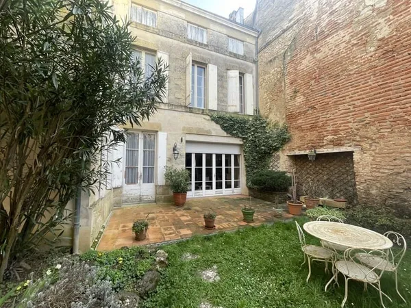 Maison de Maître centre ville de MARMANDE
