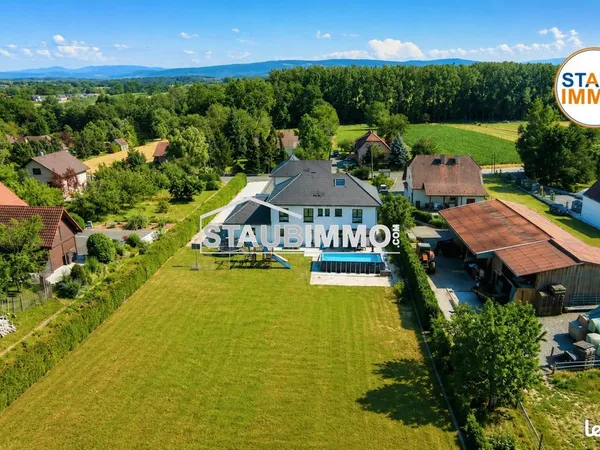 Propriété 13 pièces 453 m²