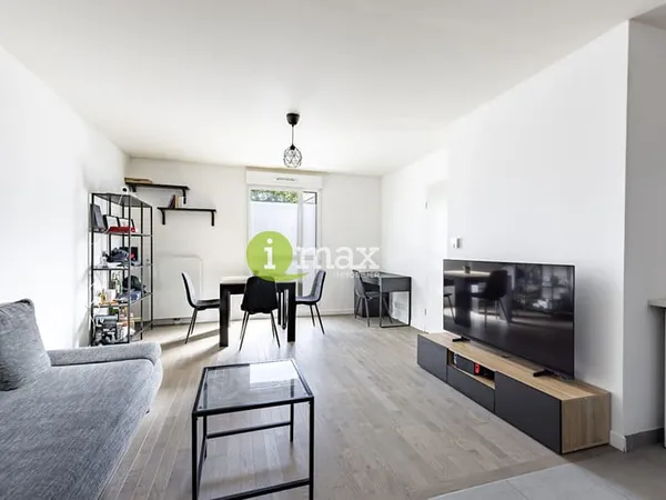 CLICHY - GARE CLICHY/LEVALLOIS - 2 PIECES - 285 000€ FAI