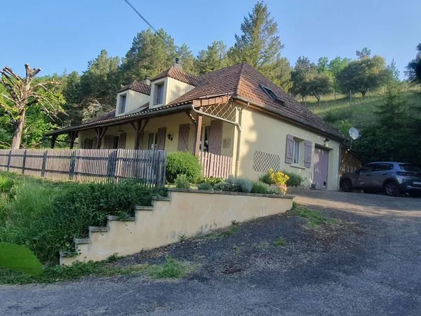 Maison 7 pièces 165 m²