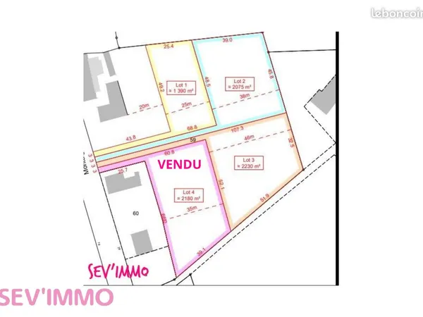 Terrain 2075 m² Boucé