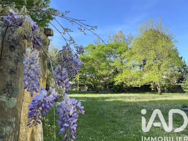 Maison 8 pièces 192 m²