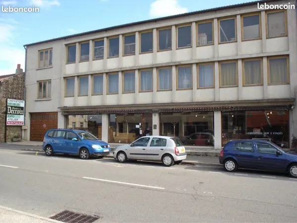 Commerce 20 pièces 1700 m²