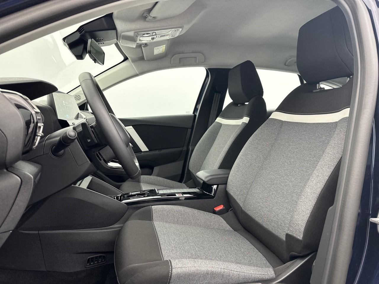 Citroën C4 hybride 100 e-dcs6 you — photo 10