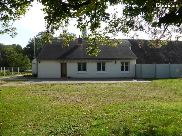 LONGERE de 93 m² et dependances