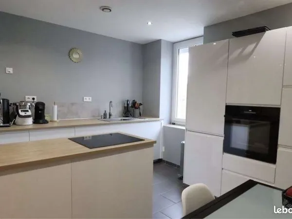Appart 4 pièce 84m2