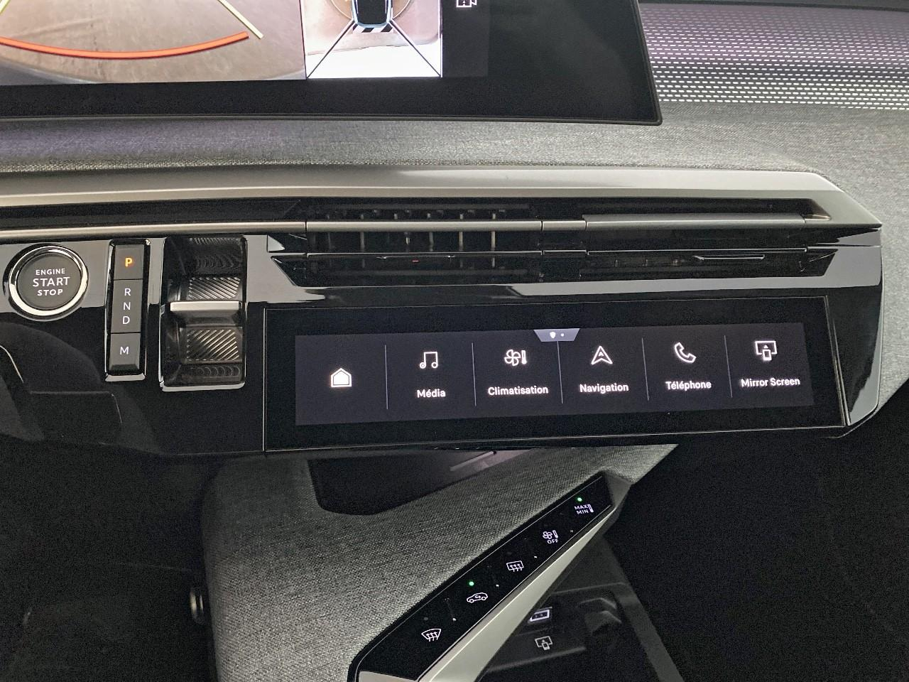 Peugeot 3008 hybrid 145 e-dcs6 gt — photo 17