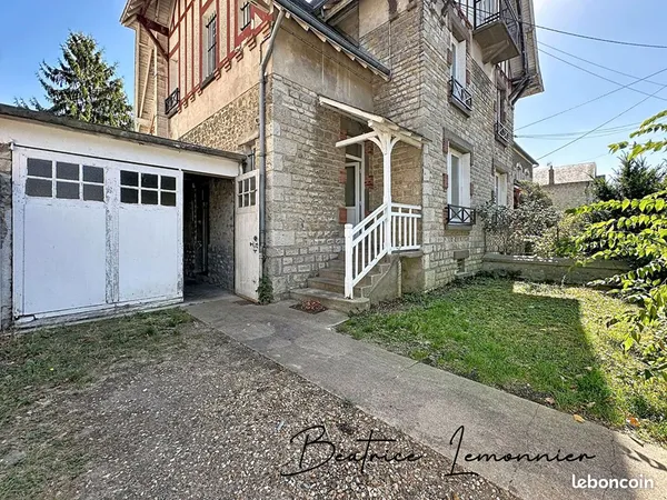 Maison de ville 6 pièces 107 m²