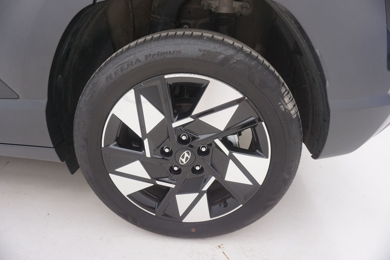 Hyundai Kona — photo 16