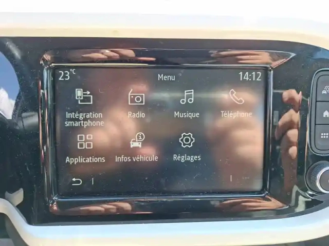 Renault Twingo iii achat intégral — photo 26