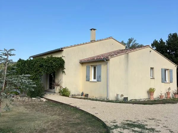 Maison 3 chambres à louer à l'année