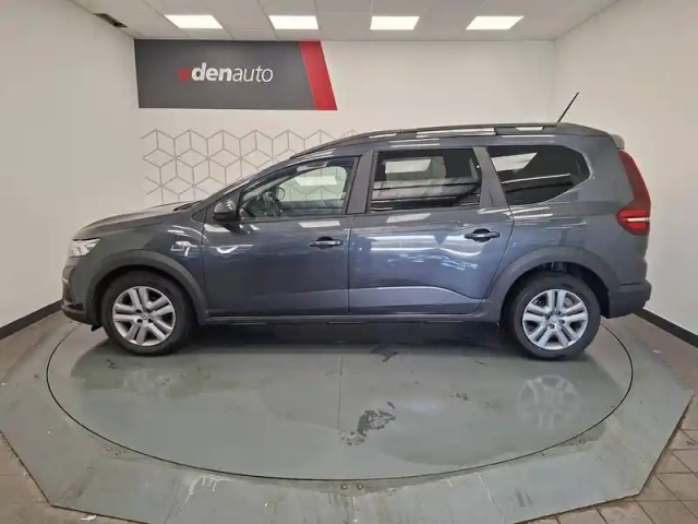 Dacia Jogger eco-g 100 5 places — photo 5