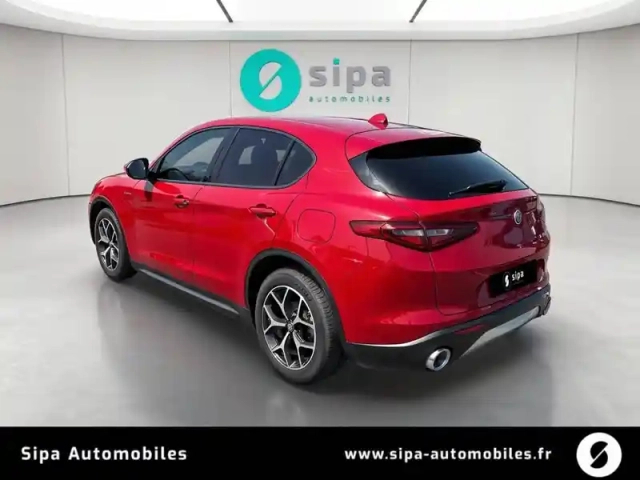 Alfa Romeo Stelvio 2.2 160 ch at8 — photo 3